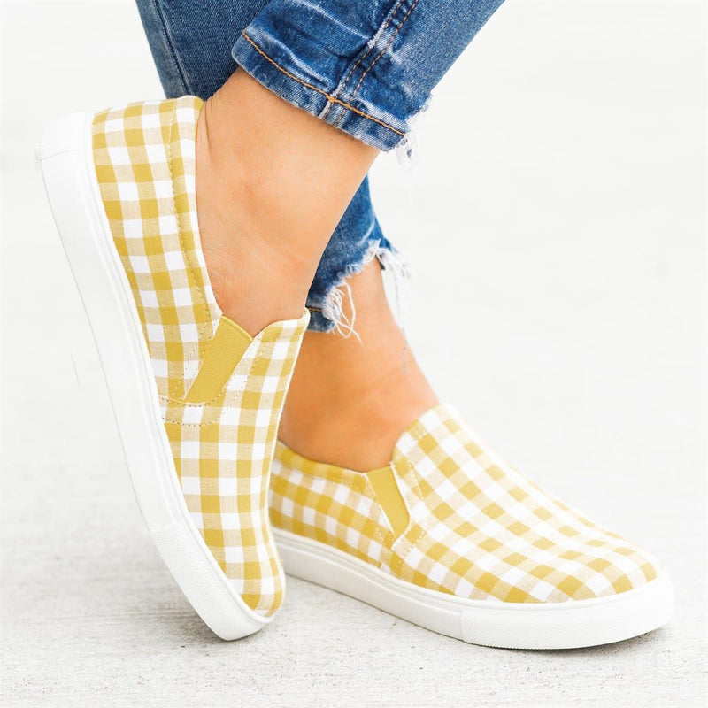 Women Plaid Slip-On Flat Sneakers